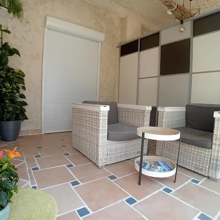 Maison d'hôtes Charmante Au Rdc- Parking Gratuit Extérieur